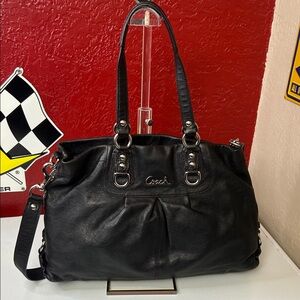 Coach Black Leather Shoulder Bag